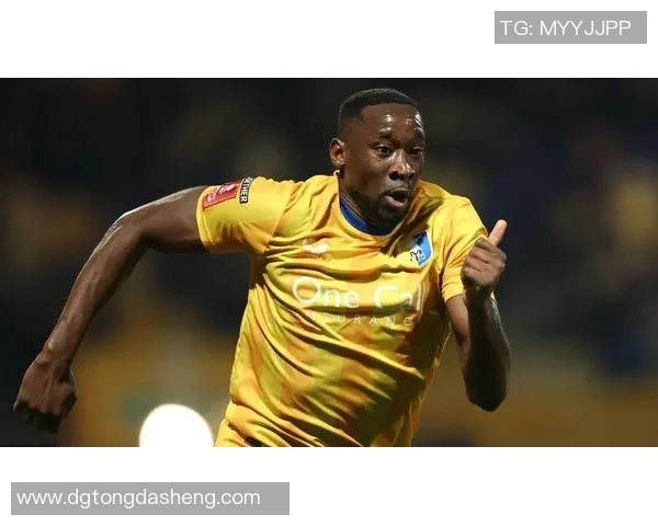 足球明星因涉嫌违法行为被判处一年监禁引发广泛关注与讨论